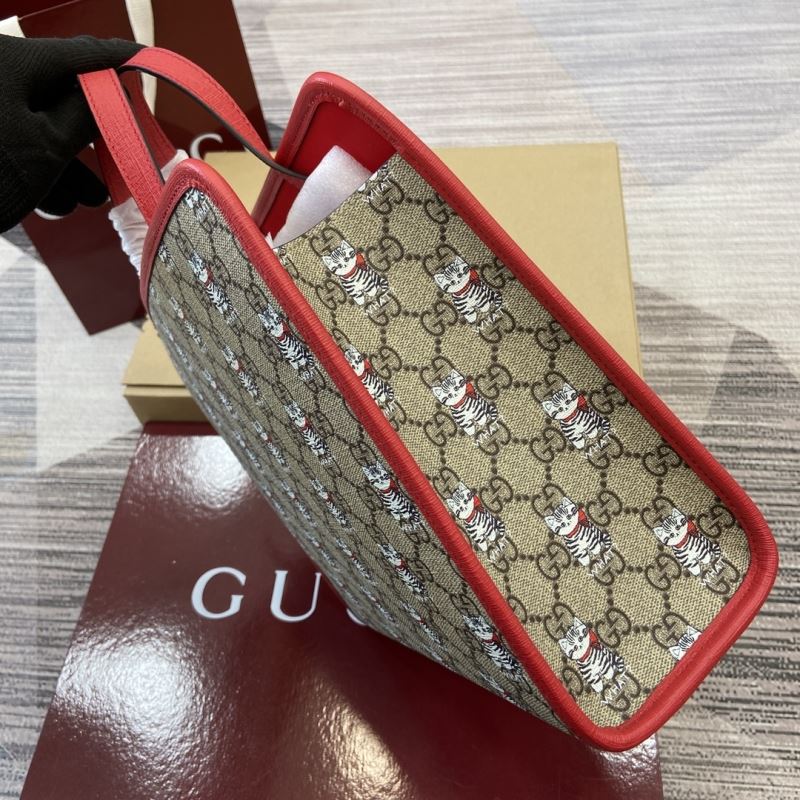 Gvc*1 tote bags